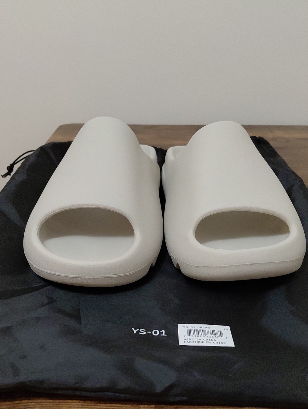 Yeezy Ys-01 Slides. Color Cream. Size 13. Tried On Once.